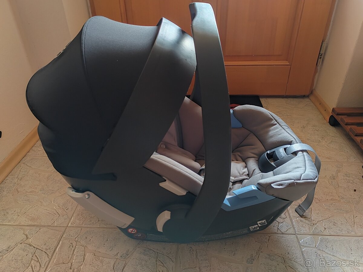 Cybex aton 5