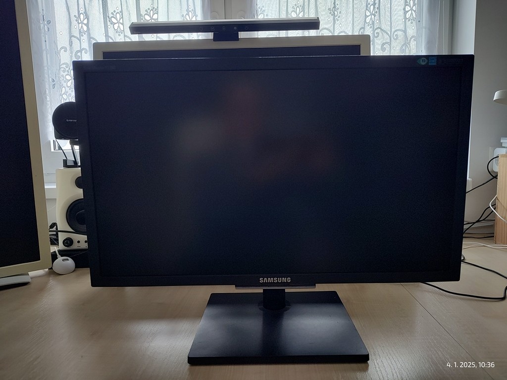 23" Samsung SyncMaster F2380