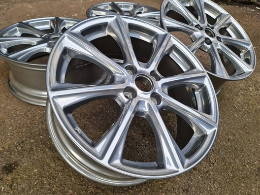 R18" Alu kola 4x108 7jx18 et47,5