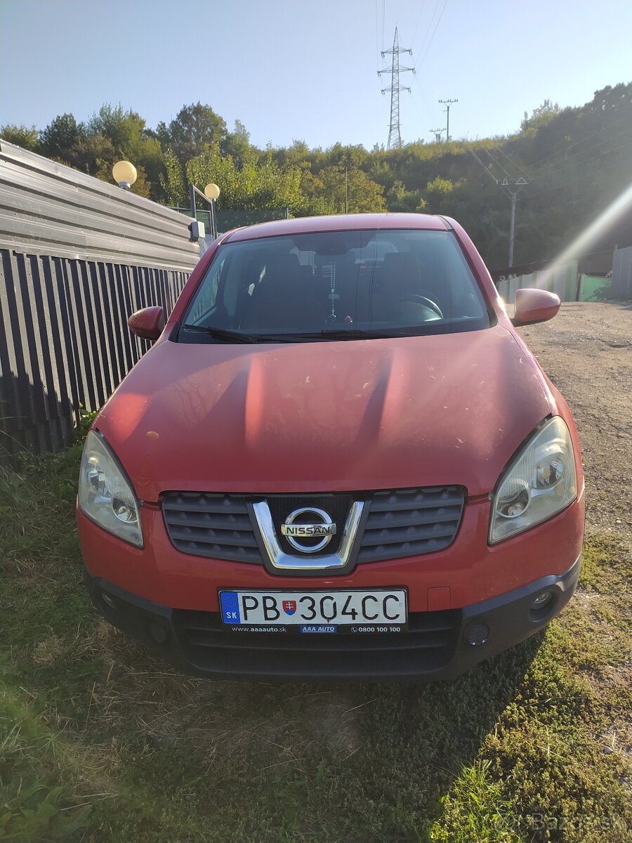 Nissan Qashqai  1.6  84kw benzín