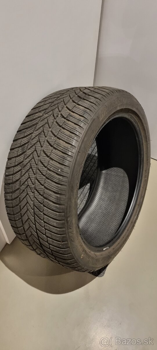 Zimné pneumatiky 275/40 R20