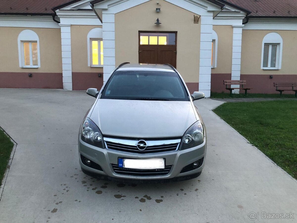 Opel Astra Caravan 1.7 CDTi , SK AUTO