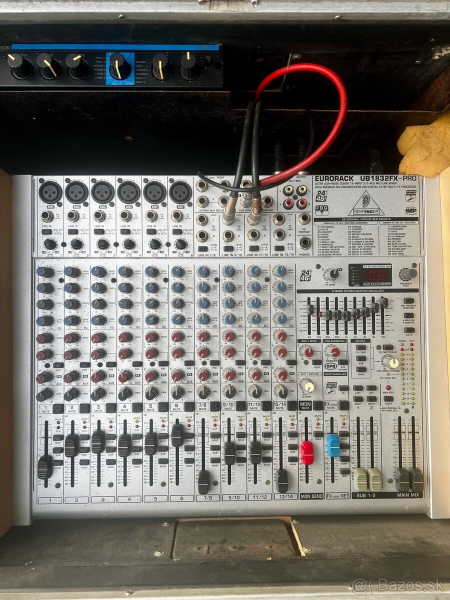 Predám BEHRINGER MIX Eurorack UB 1832 FX-PRO