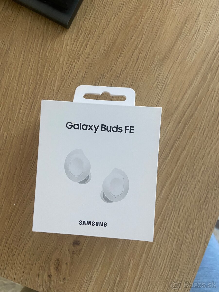 Samsung Galaxy buds FE NEROYBALENÉ