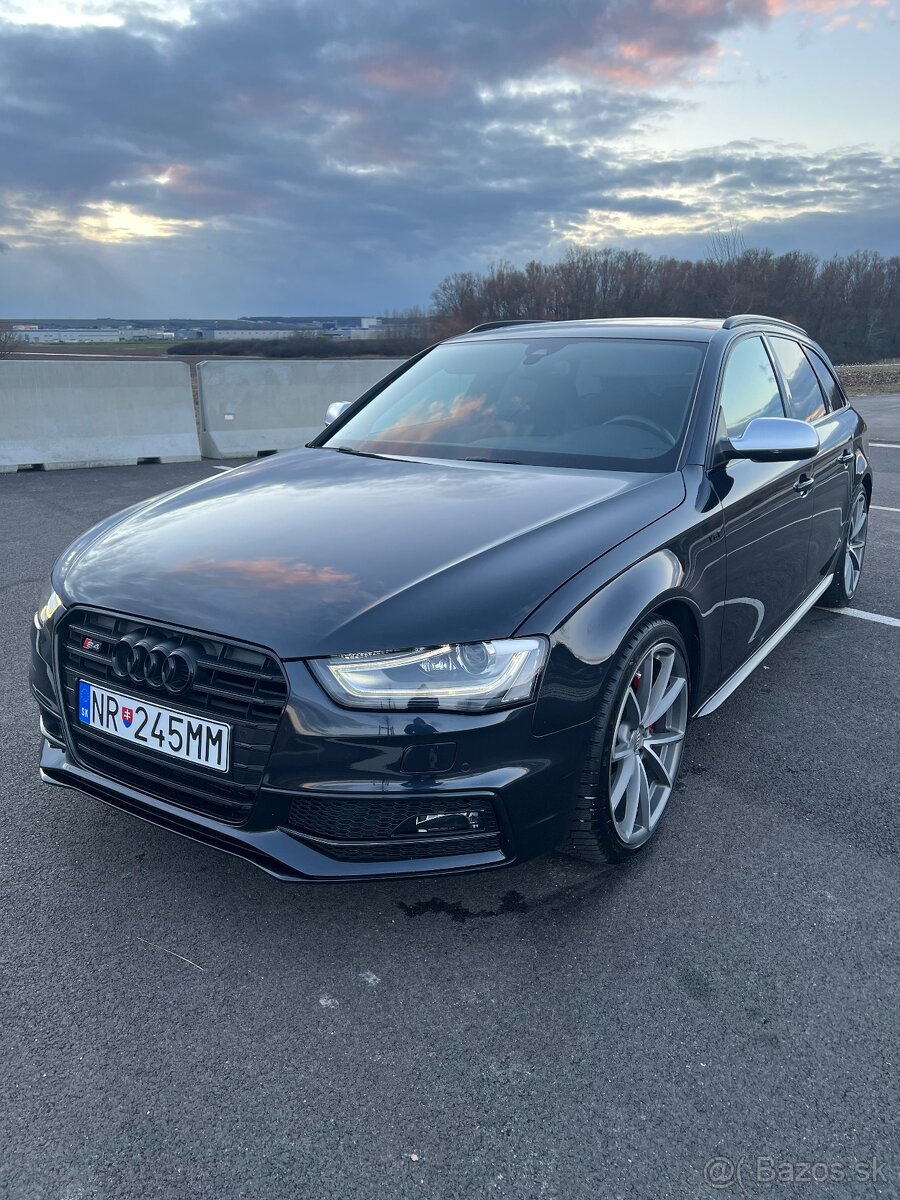 Audi S4 Avant 3.0tfsi V6 kompresor