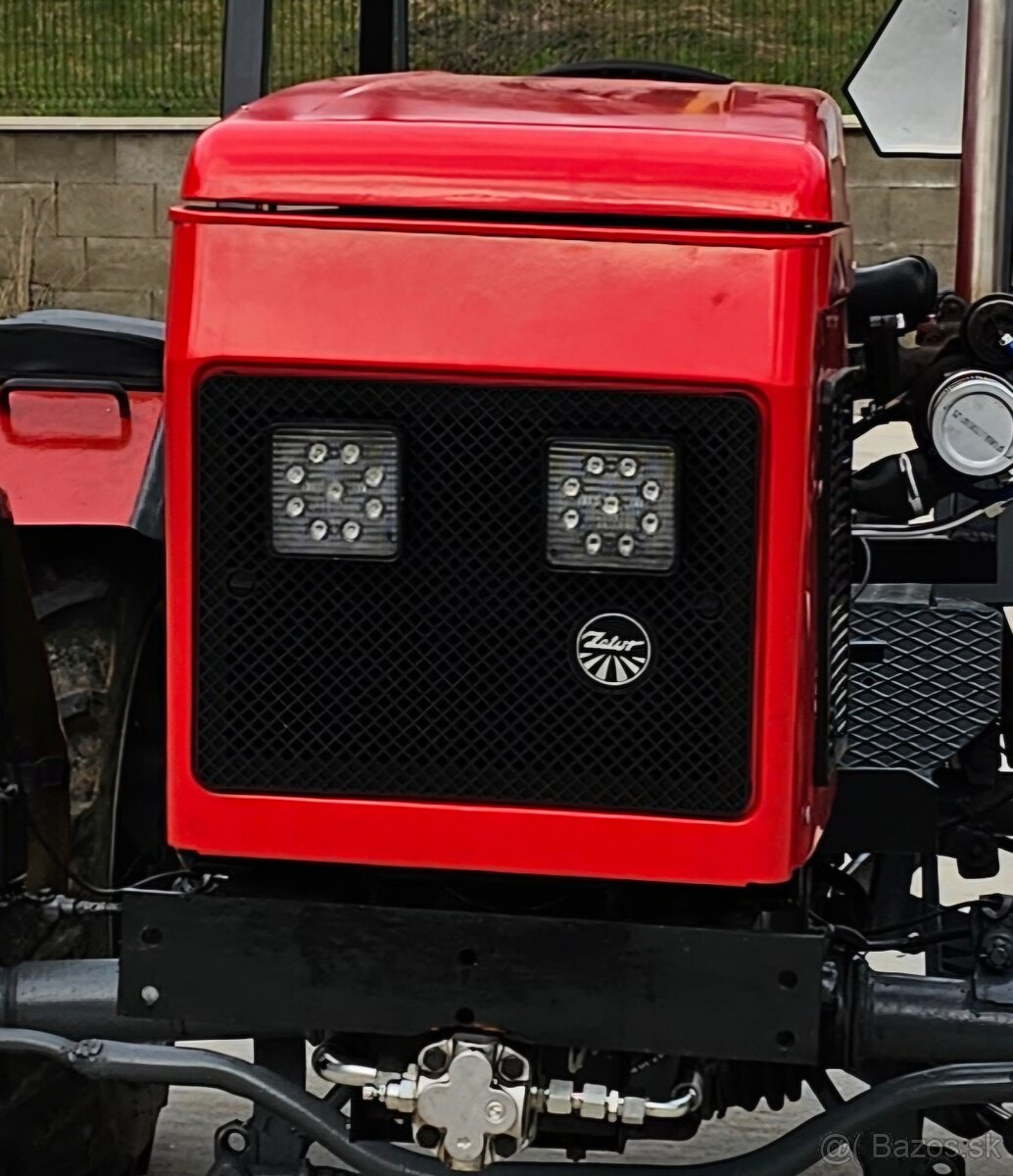 KAPOTÁŽ ZETOR 7245/7745 KOMAXIT FARBA