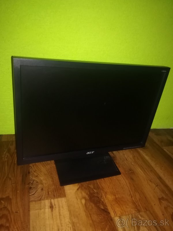 Monitor Acer 19" + Asus 22"