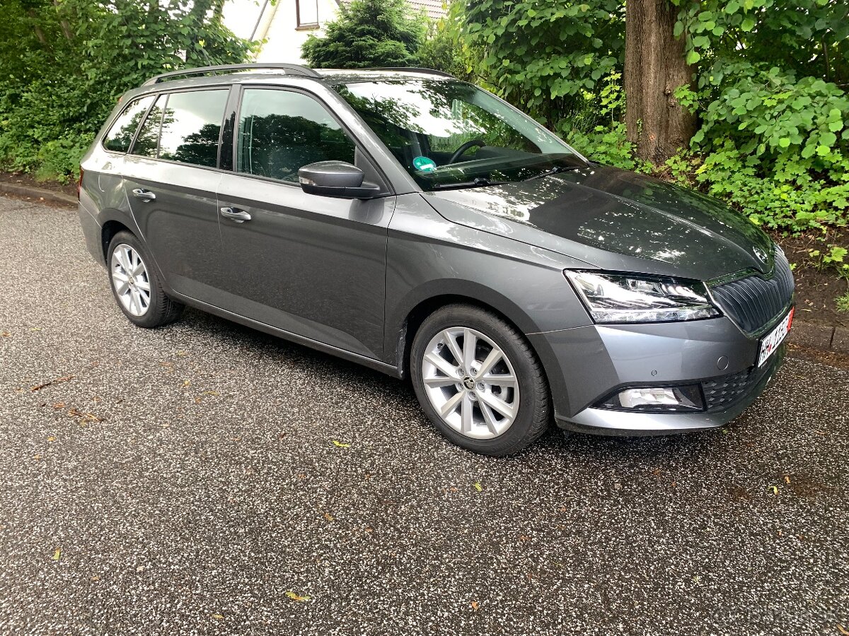 Skoda Fabia 1.0 TSI 2022