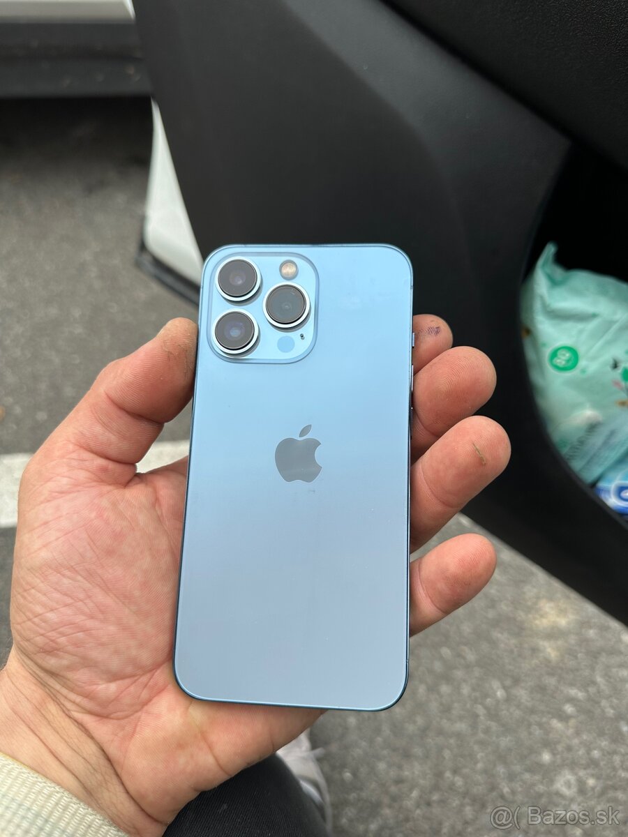 iPhone 13 Pro Blue