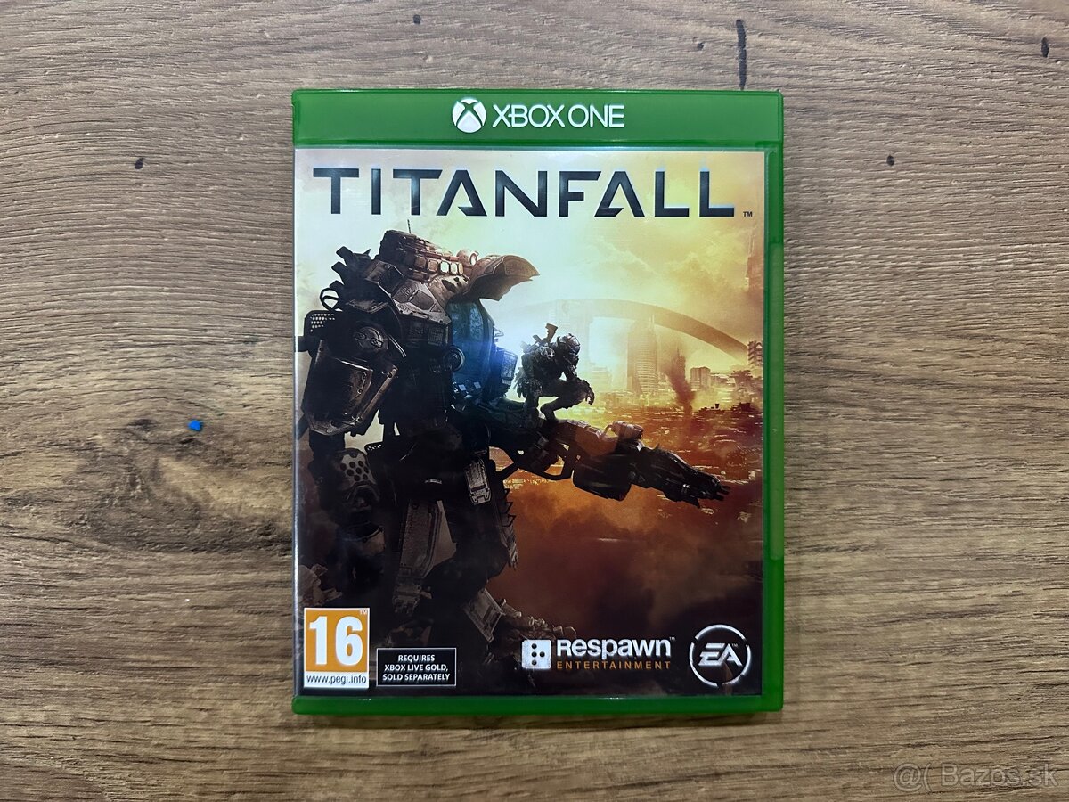 Hra na Xbox ONE - Titanfall