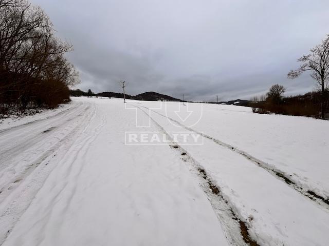 NA PREDAJ SLNEČNÝ POZEMOK (1826 m2), HORNÁ SÚČA