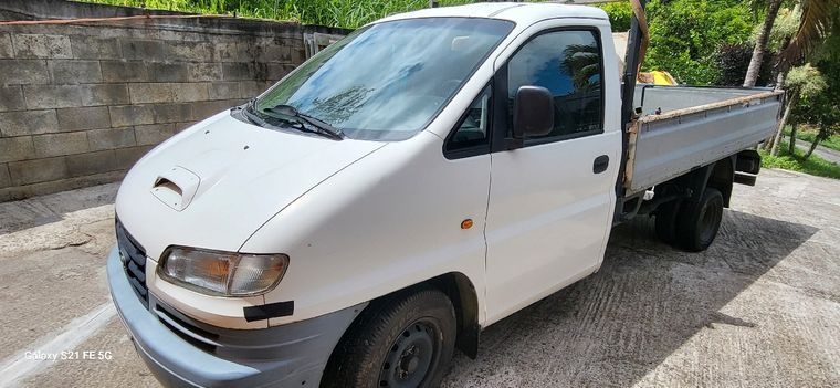 Hyundai H1 valník  náhradné diely