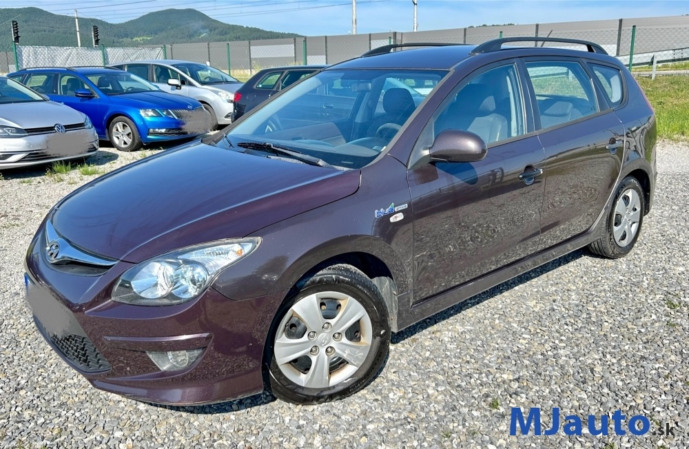 HYUNDAI i30 CW 1.6 CRDi možná výmena/leasing/úver