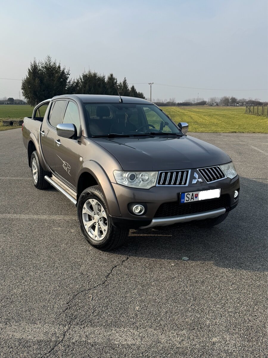 Predám Mitsubishi L200 2,5 DI-D 131 KW