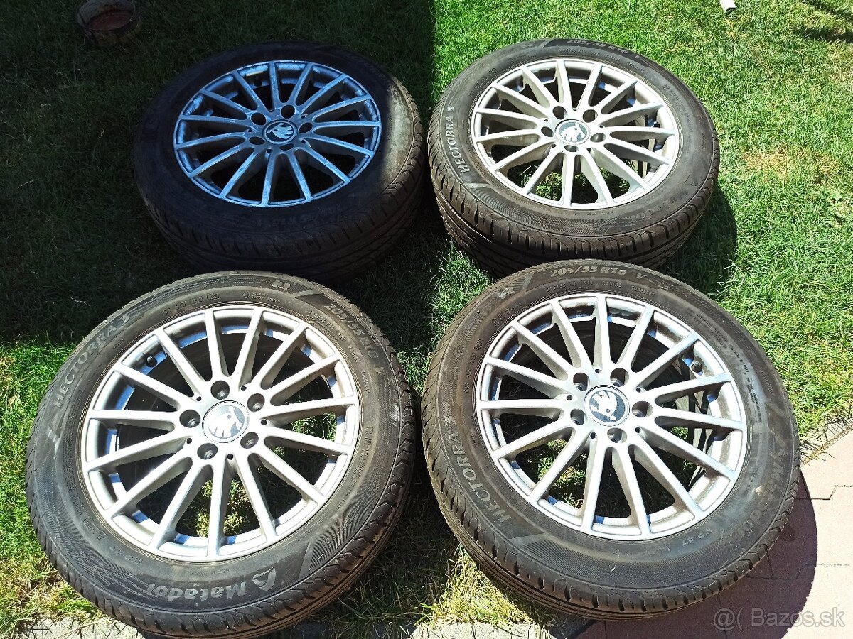 Sada  pneumatík + disky 205/55 R16