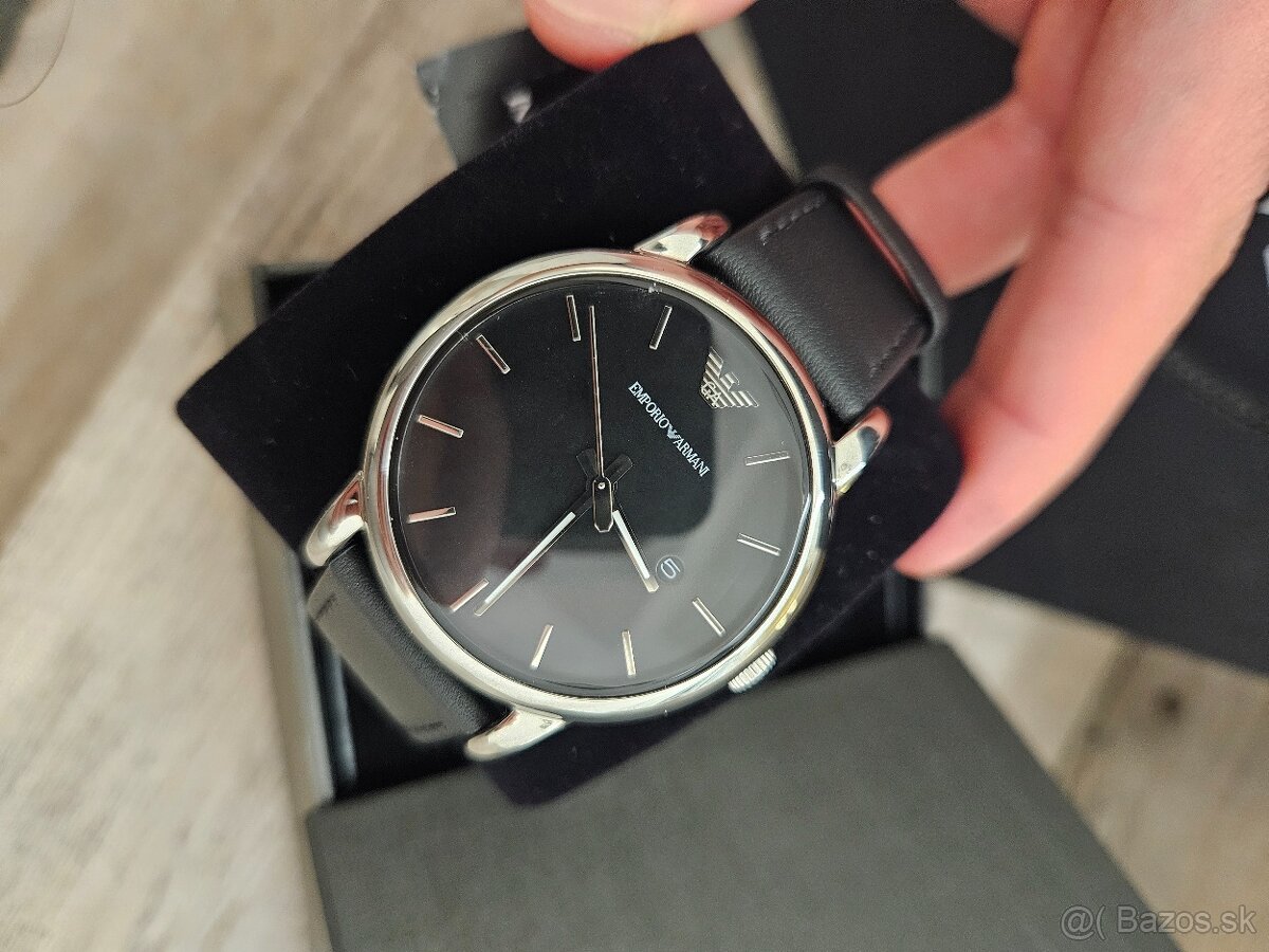 Nové hodinky Emporio Armani