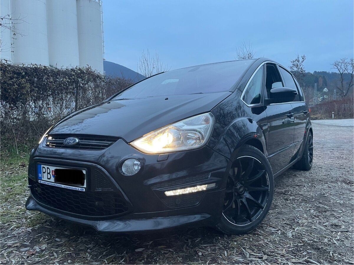 FORD S-Max 2.2tdci 147kw TITANIUM panorama 19-tky letné disk