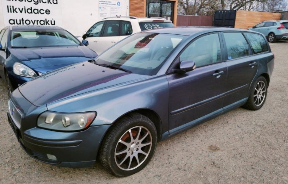 Volvo V50 2,0D 100kw -Náhradní díly