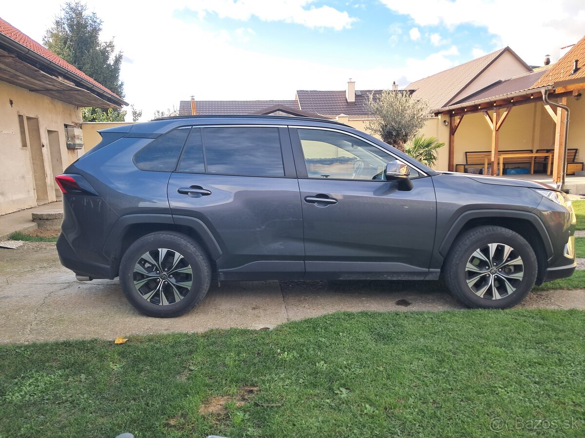 Letná sada r17 rav4 2022