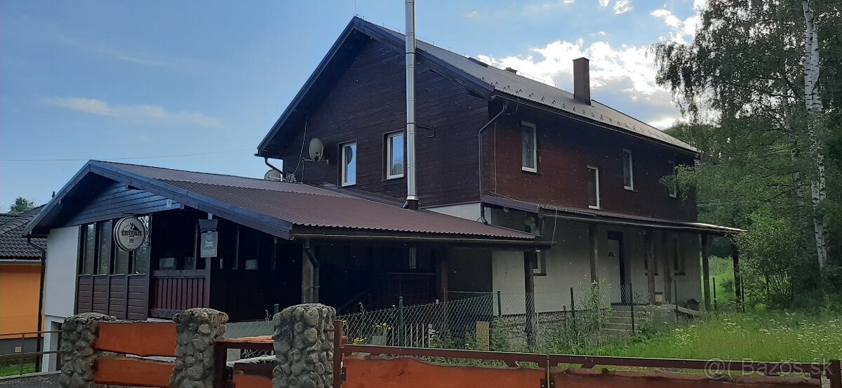 Apartmanový Dom v obci Štôla a pozemok 1132m2