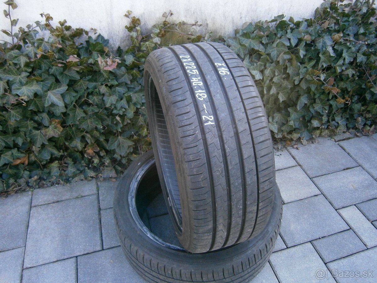 Predám 2x letné pneu Falken 225/40 R18 92WXL