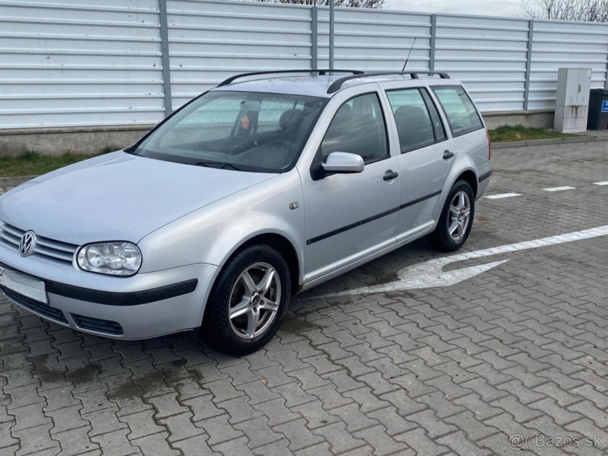 Volkswagen Golf Variant 1.6 R.V.2001,NOVA STK+EK DO 2027