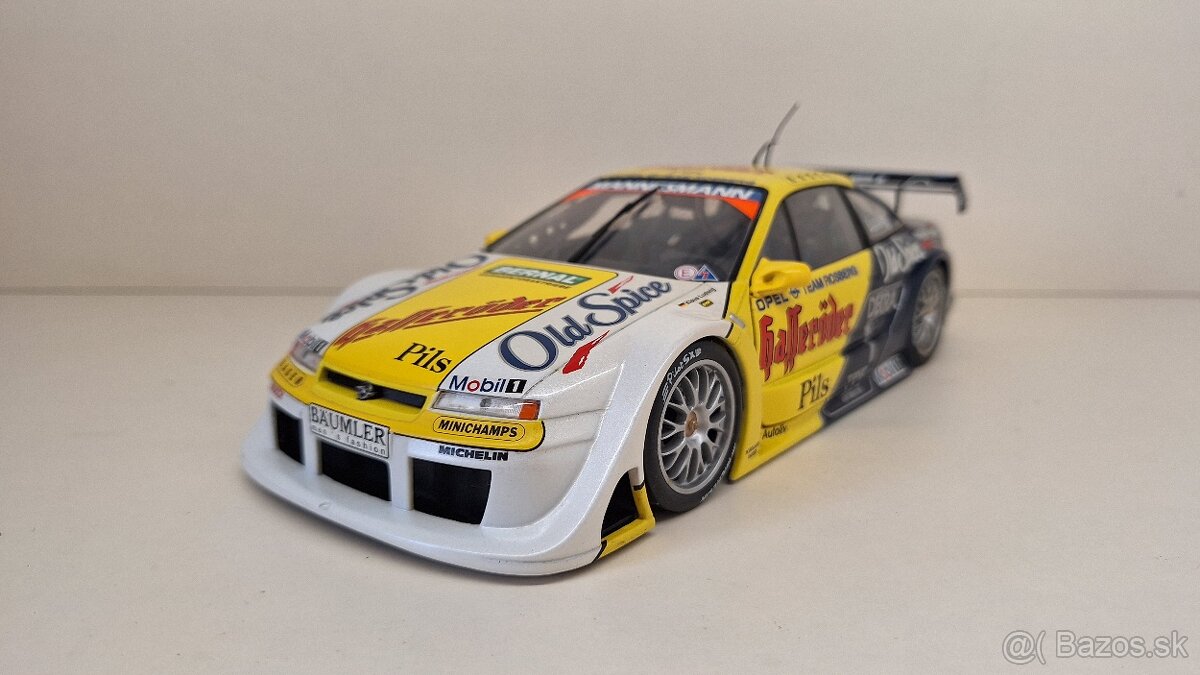 1:18 OPEL CALIBRA