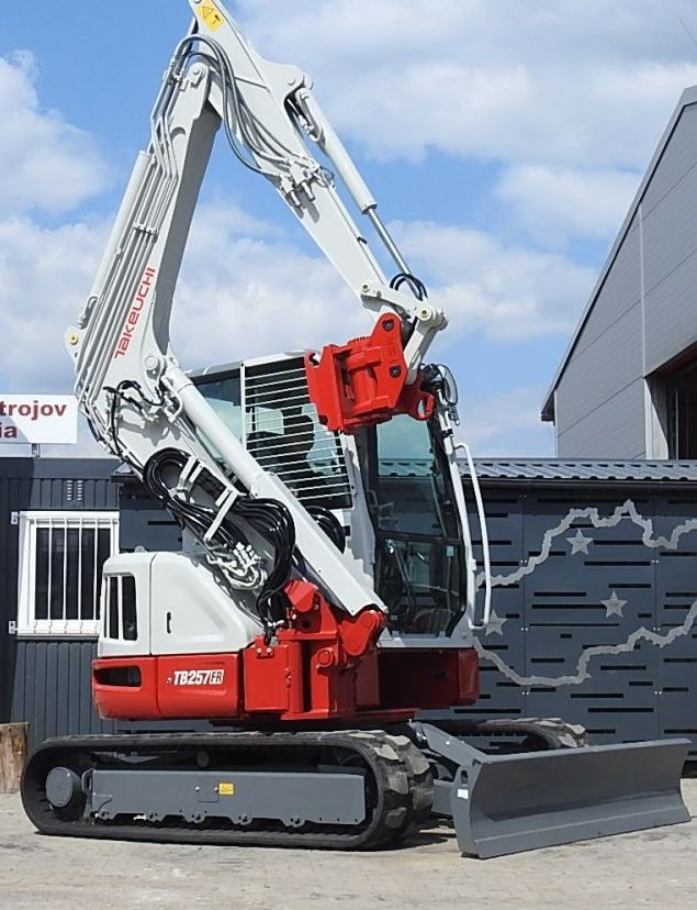 TAKEUCHI TB257FR - DIESEL