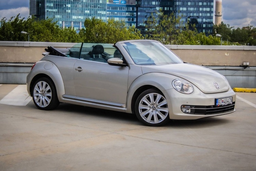 Volkswagen Beetle Cabrio 1.2 TSI 50" The Stylish