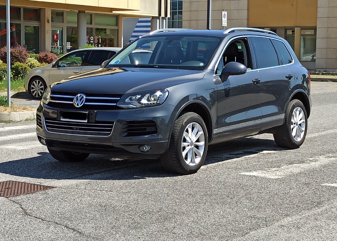 VW Touareg 3,0 TDi 180kw /4x4