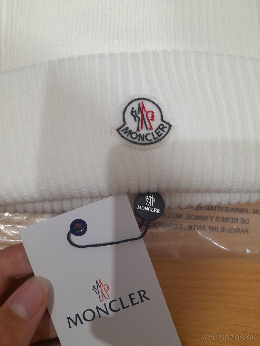 Moncler čiapka