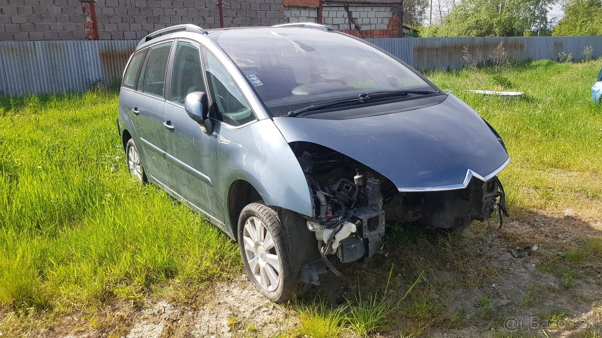 Predam náhradné diely na citroen c4 picasso 1.6hdi rok výrob