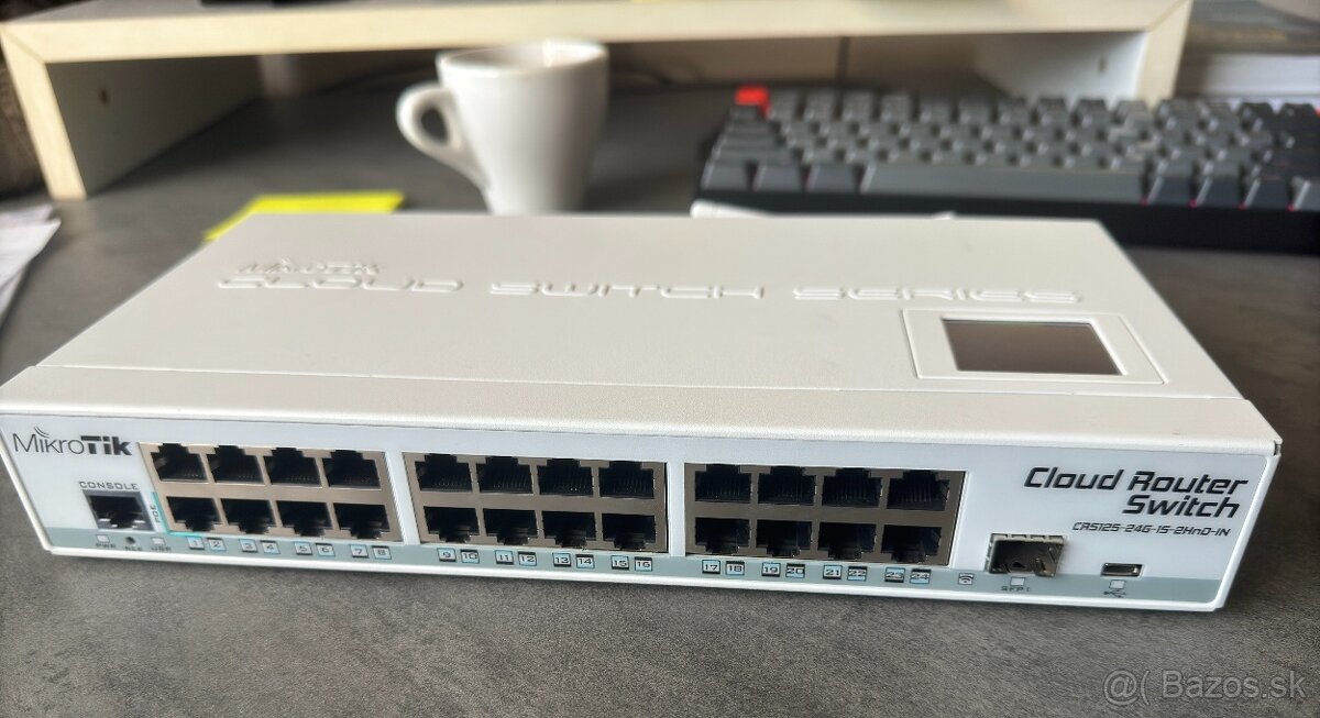 MikroTik Router 24xgigabit [CRS125-24G-1S-2HnD-IN]