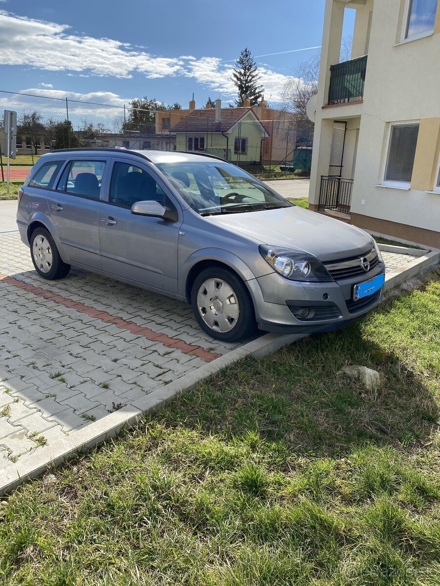 Ponukam na predaj OPEL ASTRA ( H ) KOMBI 1,9 TDI