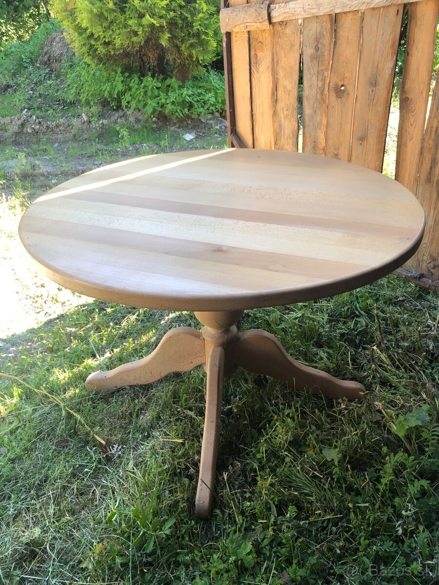 Stôl okrúhly masívny 105cm