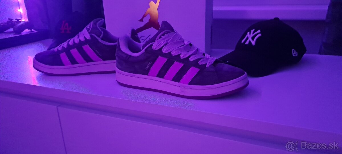 Adidas campus pink