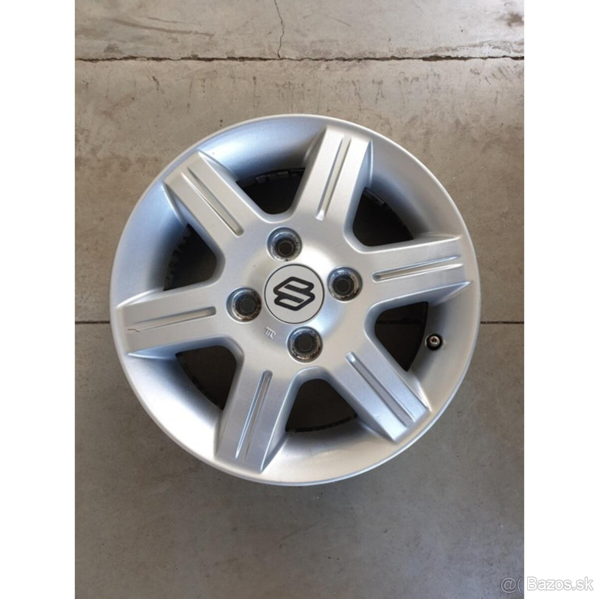 1kus Suzuki disk 4x100 R13 ET45