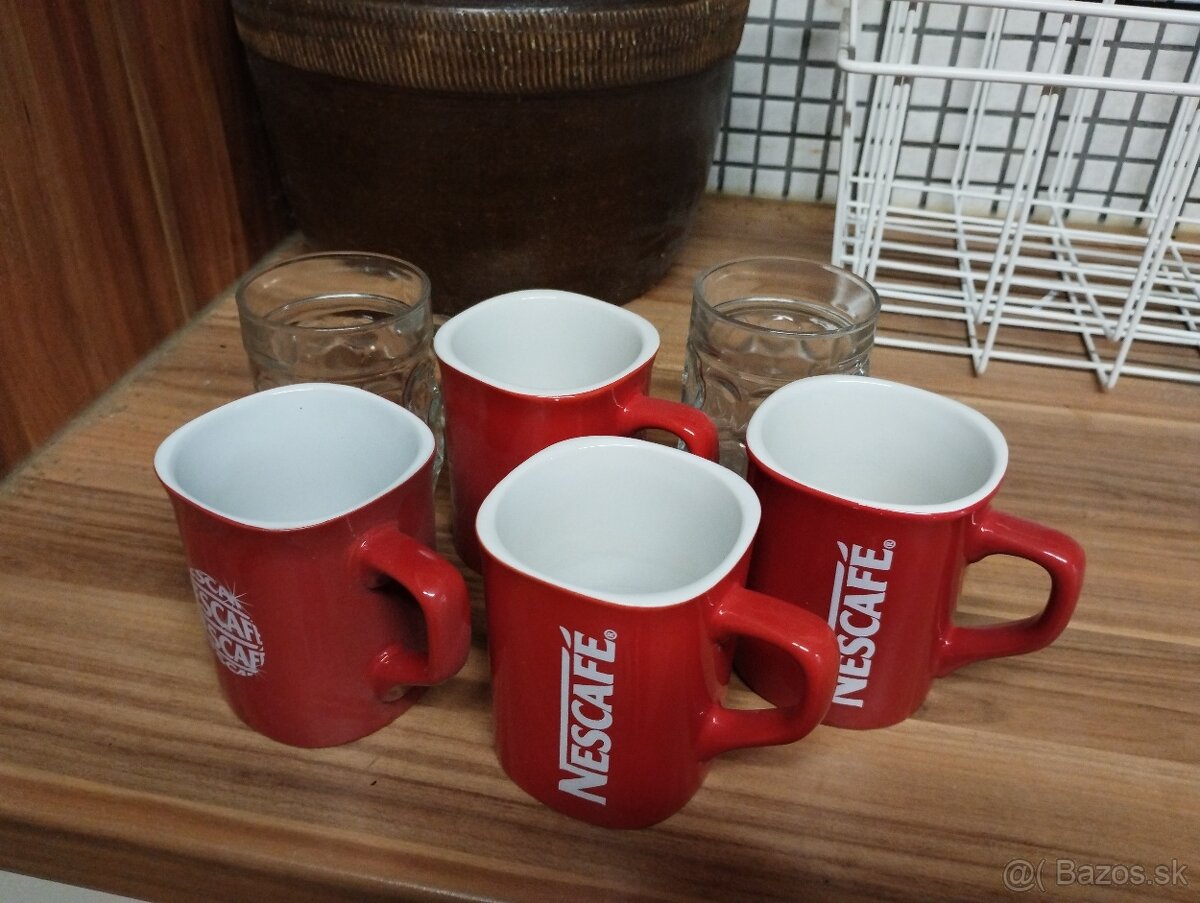 Šálky nescafe