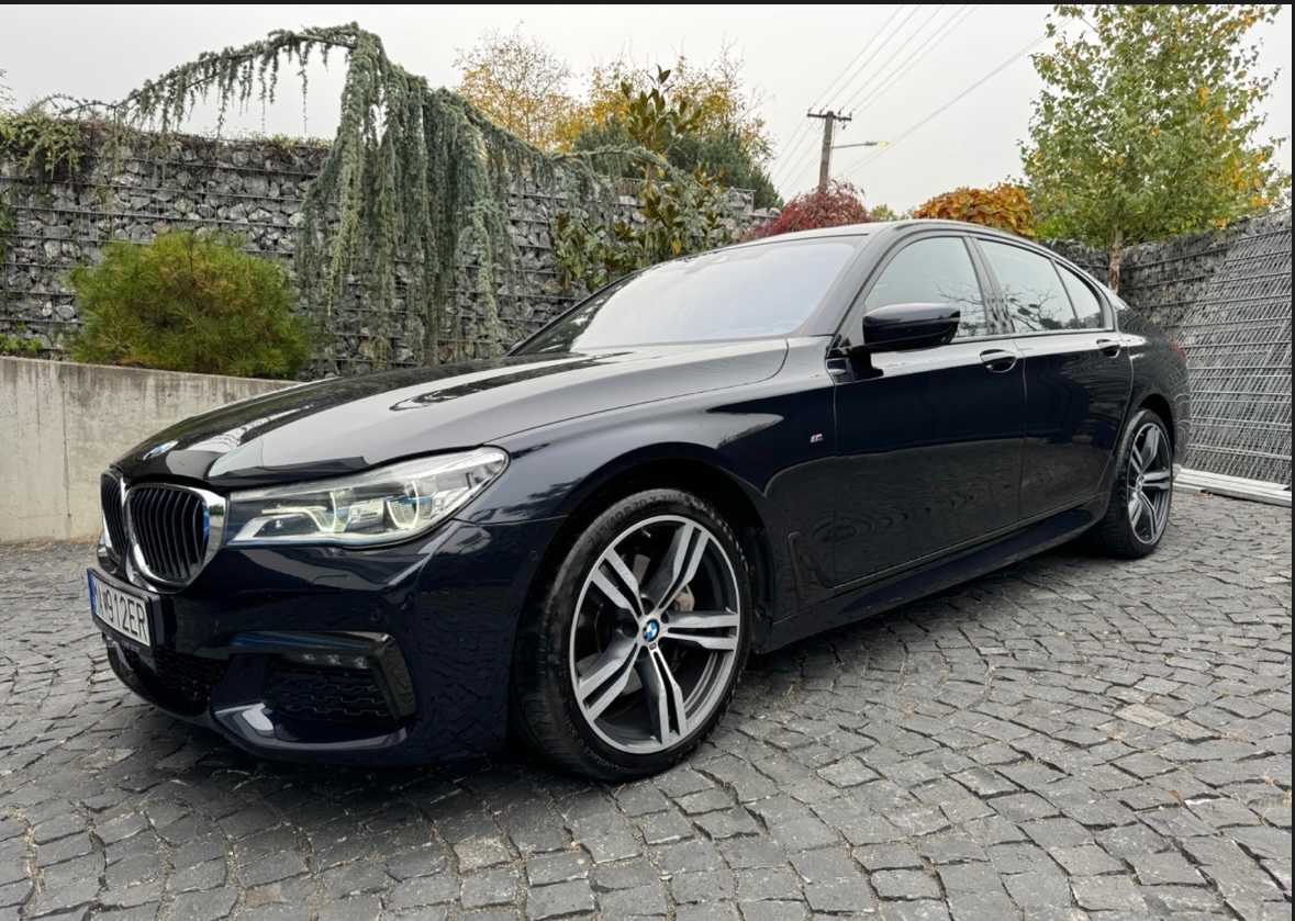 BMW Rad 7 740d xDrive A/T