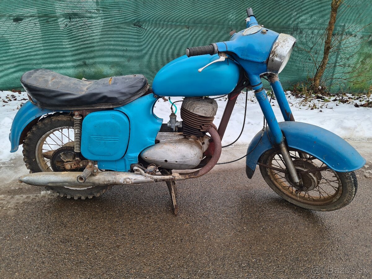 Jawa 250/559 v pojazdnom stave