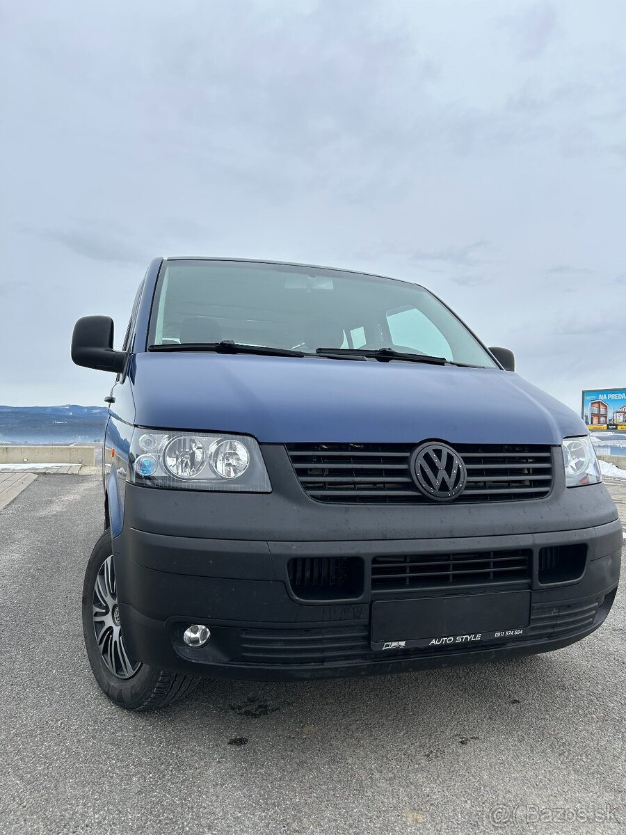 Volkswagen Caravelle