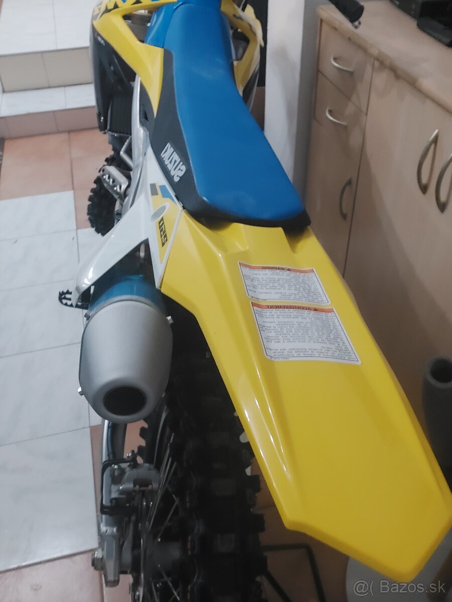 Suzuki RMZ 250 2025