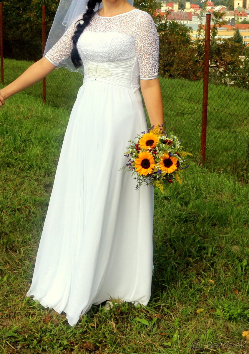Svadobné šaty s čipkou
