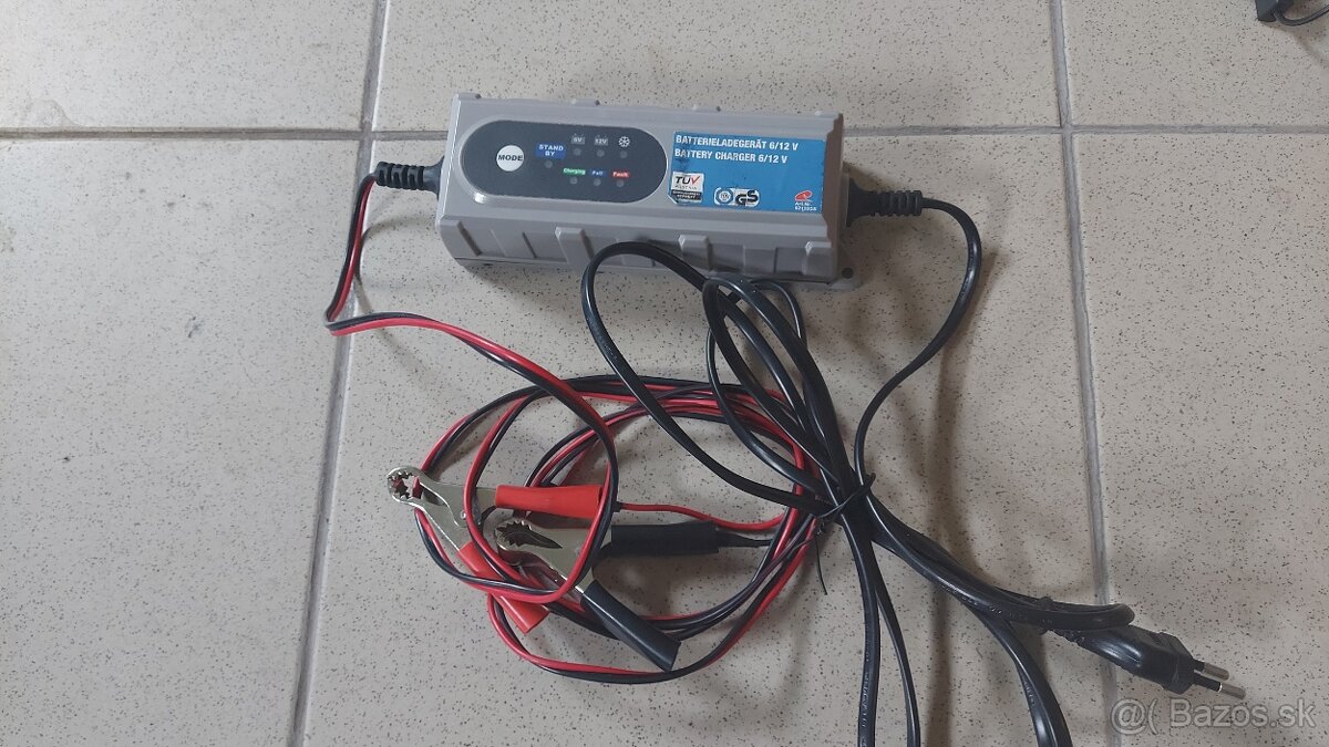 automatická nabíjačka 12V/6V