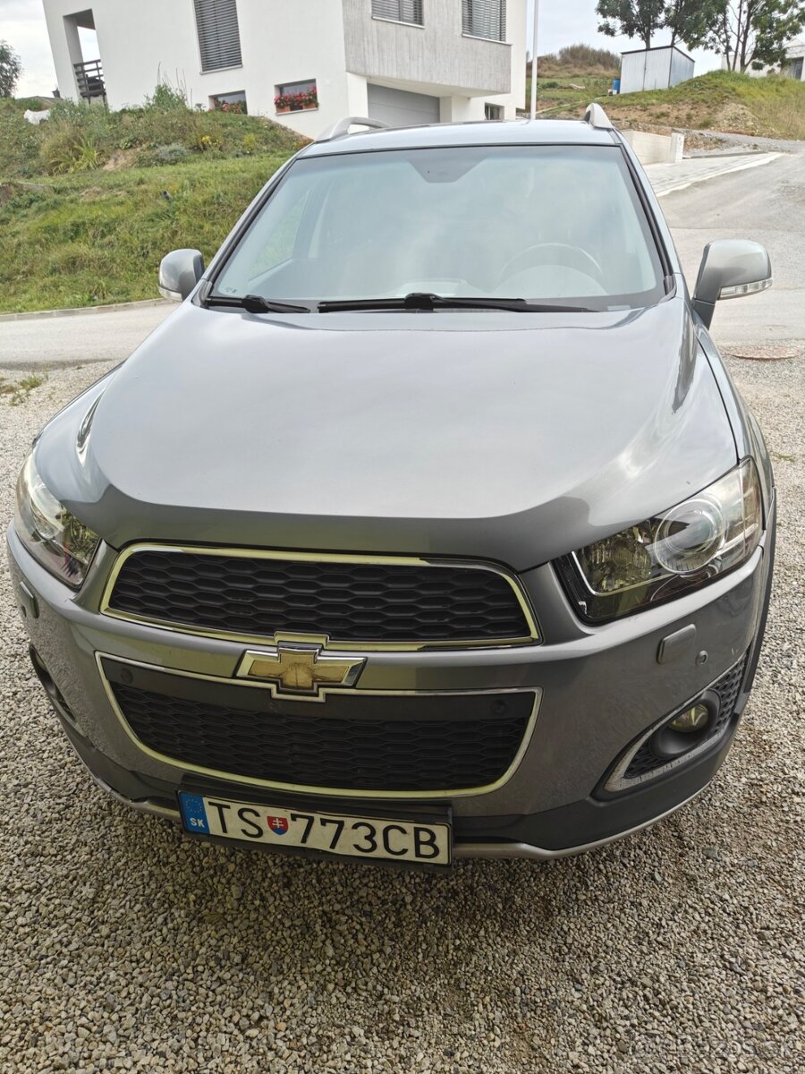 Predám Chevrolet Captiva 2.2D 135kw 6AT 4x4 7 miestne