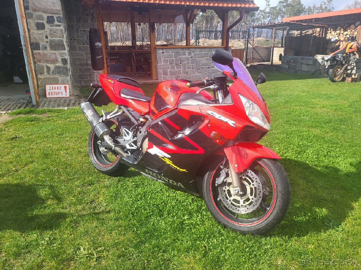 Honda CBR 600 F Sport