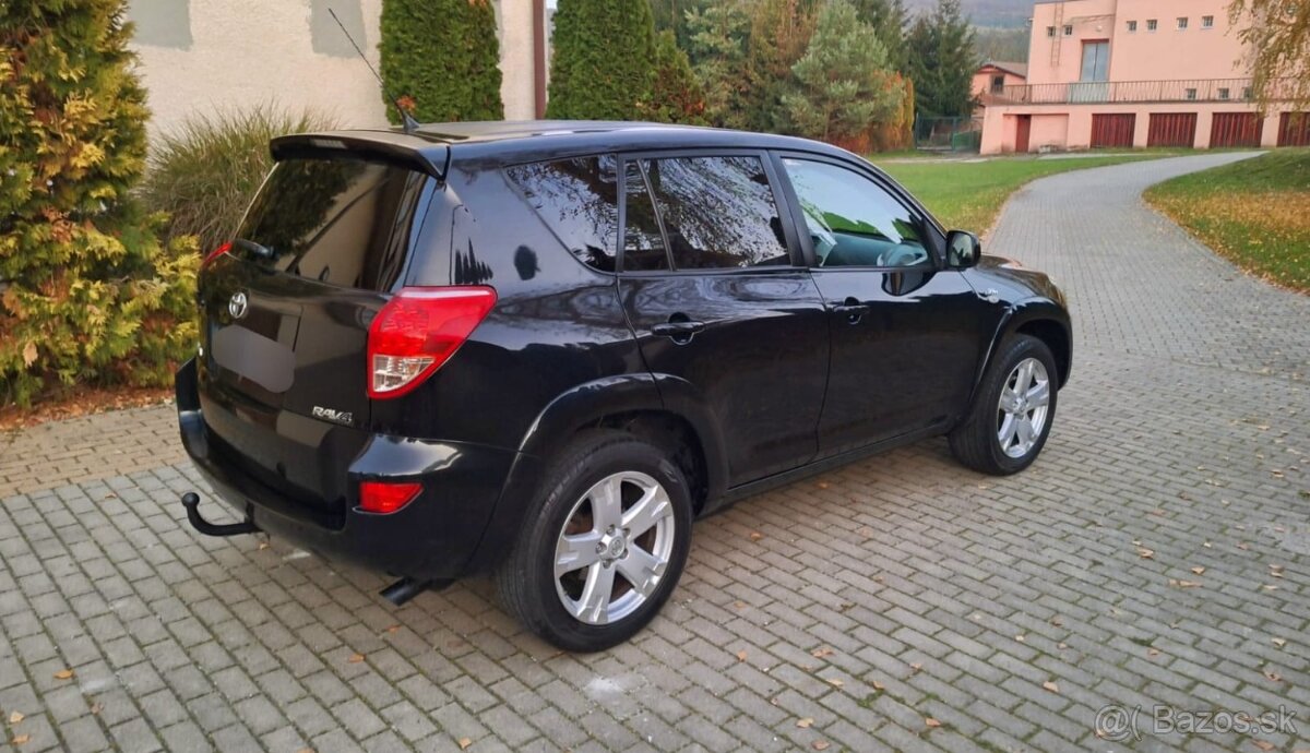 Toyota RAV4 2.2D-CAT 130KW M6 R.v.2008 4X4 SUV