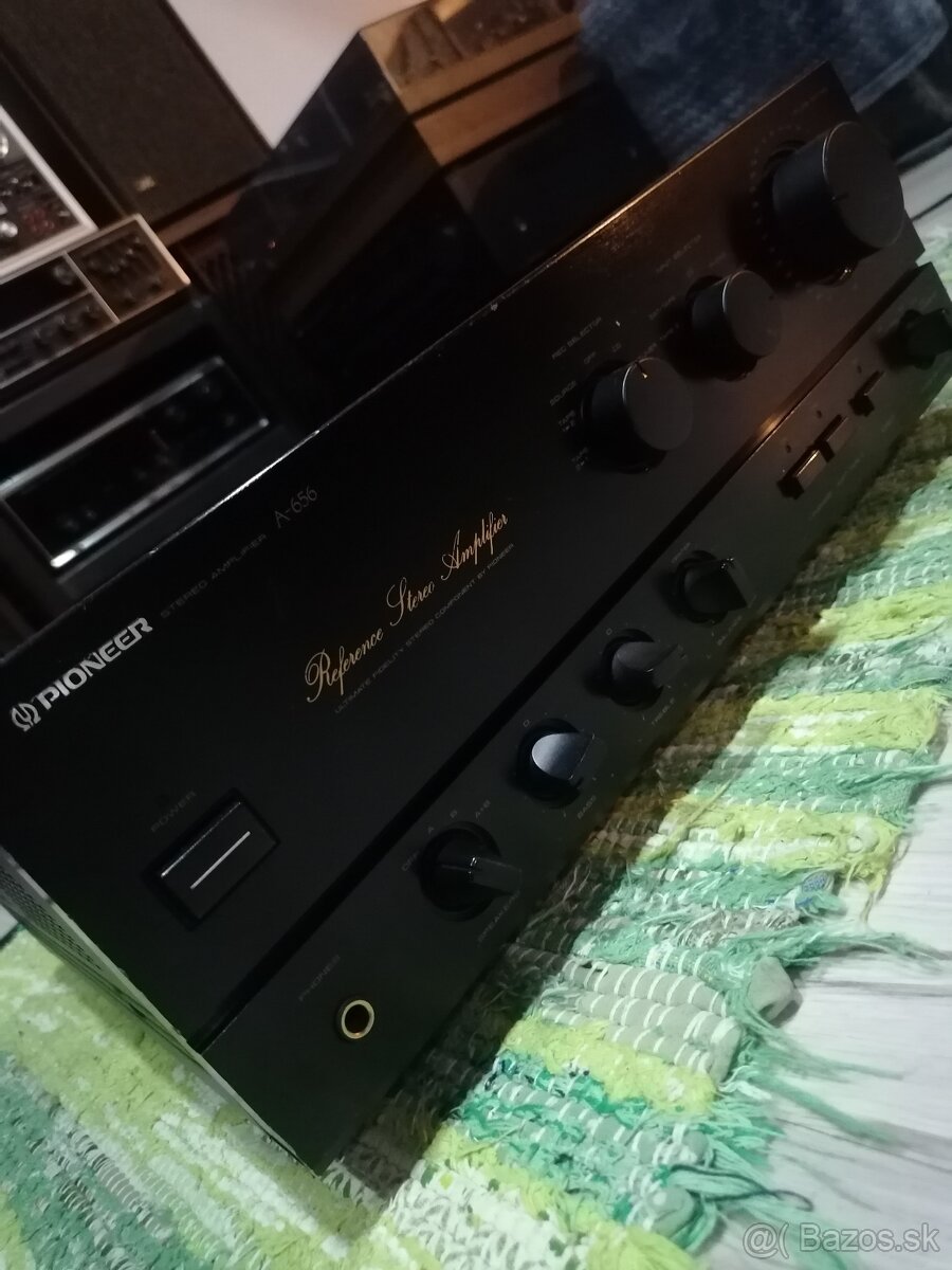 Pioneer A656