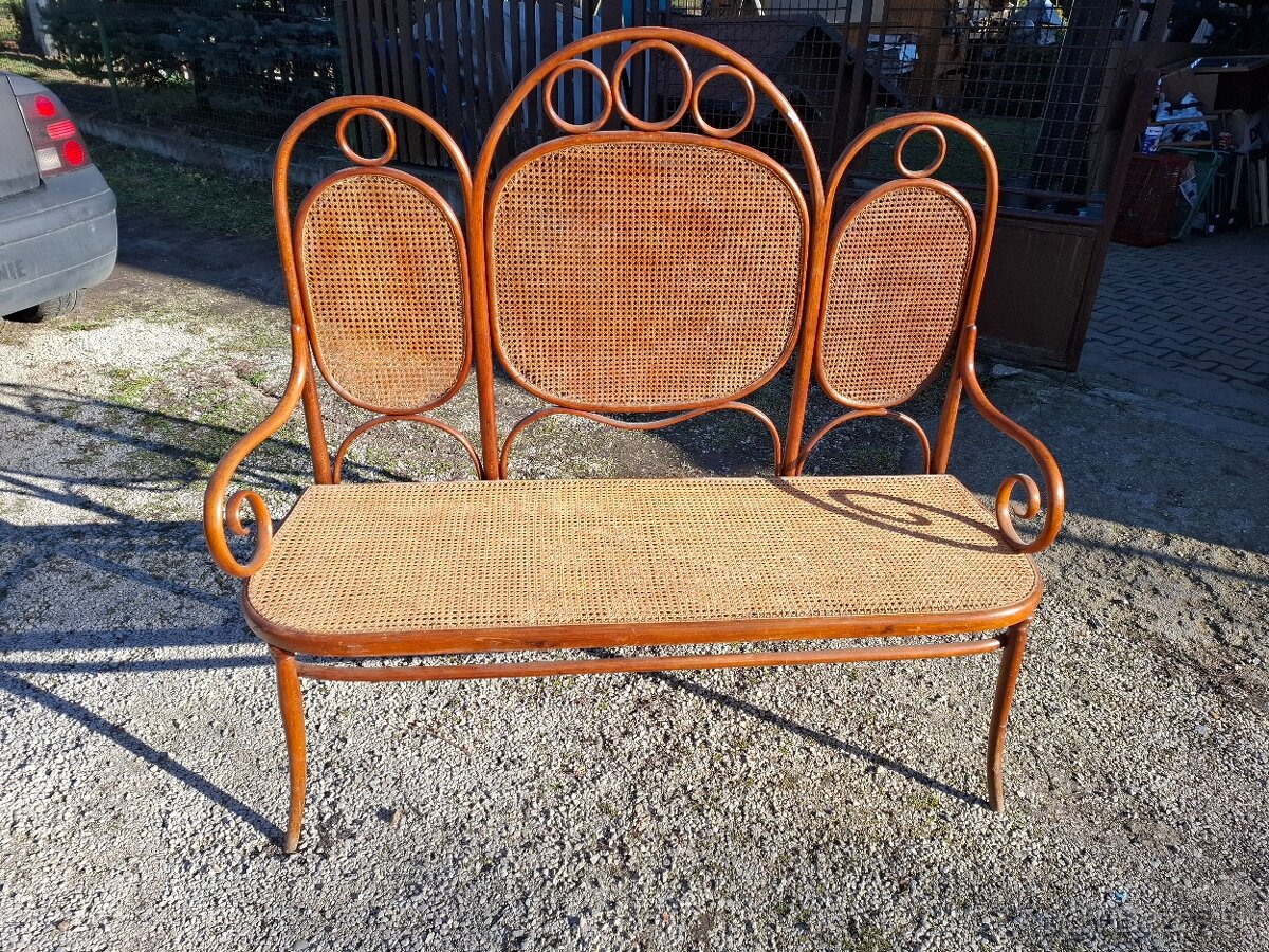 Predám Thonet Wien značené cca r.1900