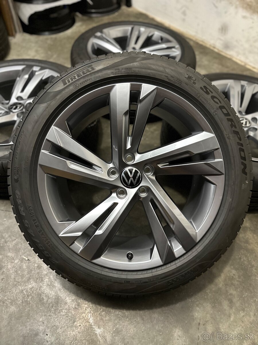 Letná sada VW Tiguan RLine 5x112 R19 , 255/45/19 VW Valencia